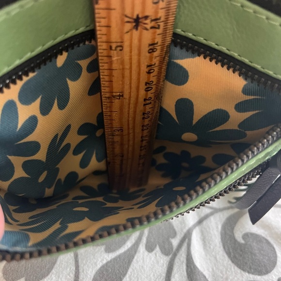 🥳👛HP👛🥳Leather Crossbody Bag W/Multi Pocket 3 Zip Shoulder Handbag 8.5x7 - Picture 7 of 13